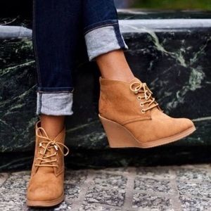 Jessica Simpson Catcher Bourbon Oiled Suede Bootie
